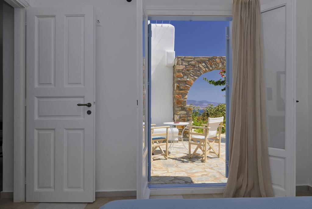 Degaetas Resort Antiparos Room photo