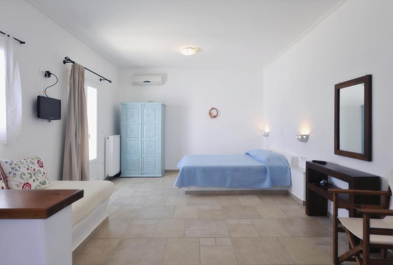 Degaetas Resort Antiparos Room photo