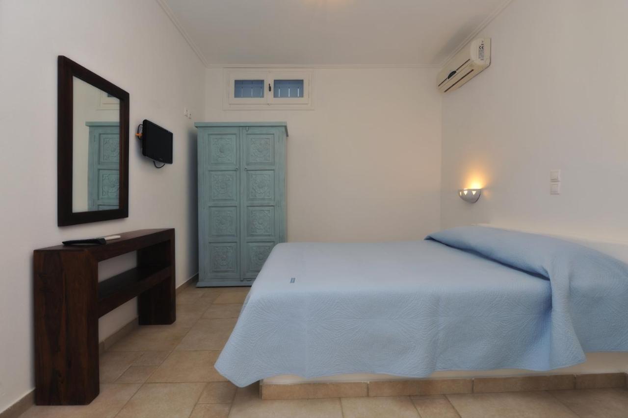 Degaetas Resort Antiparos Room photo